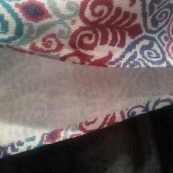 Mandela Tassel Textile Tablecloth - Picture 4 of 13